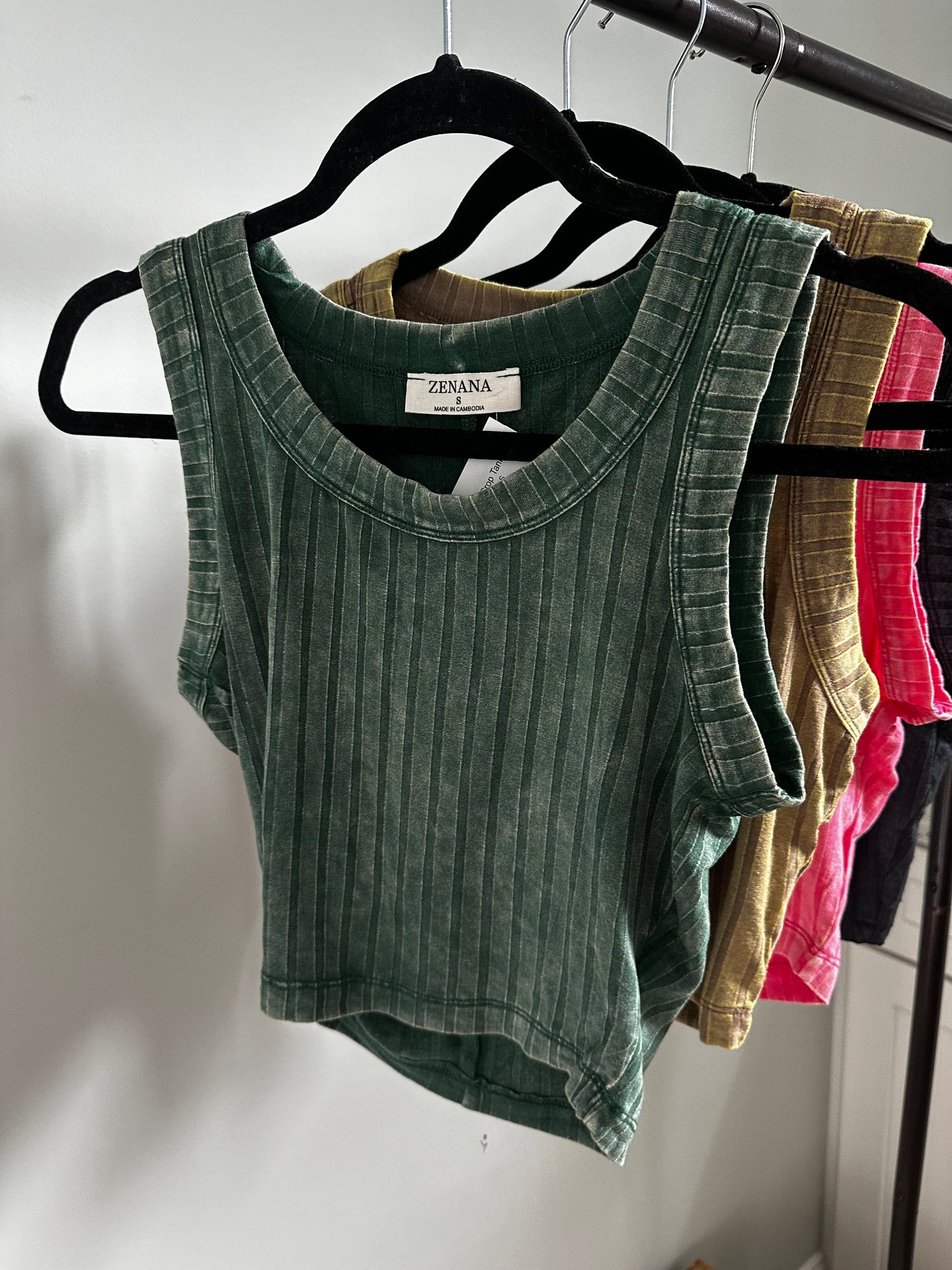 Scoop Neck Crop Tank