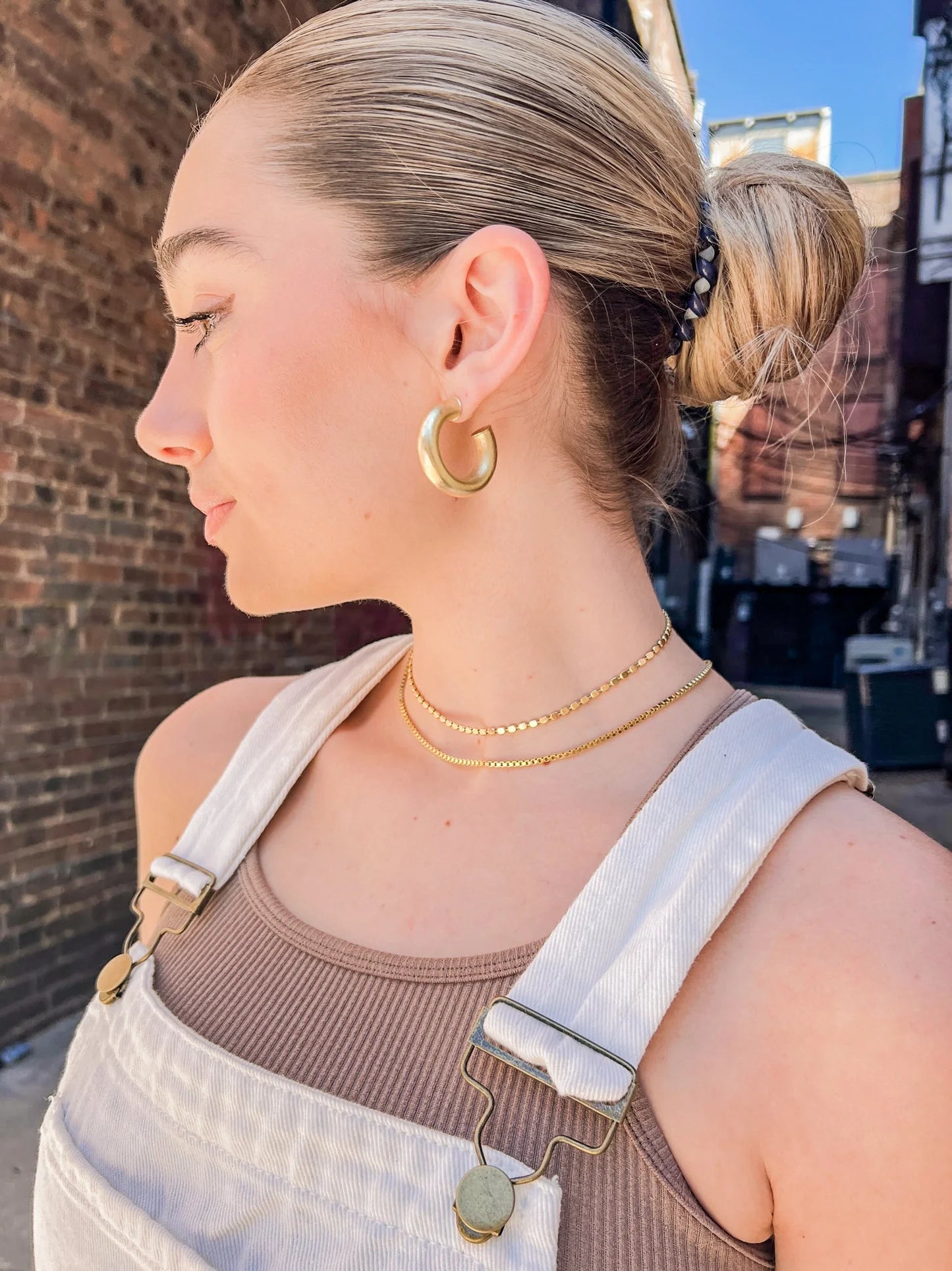 CHANTAL HOOPS