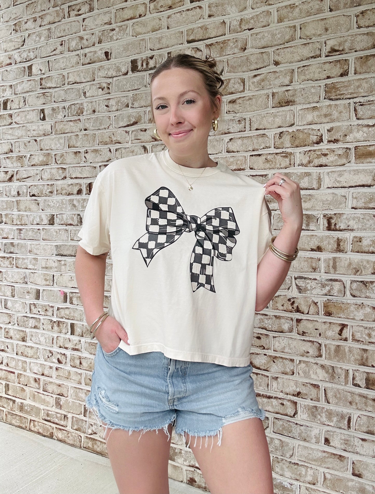 Checkered Bow T