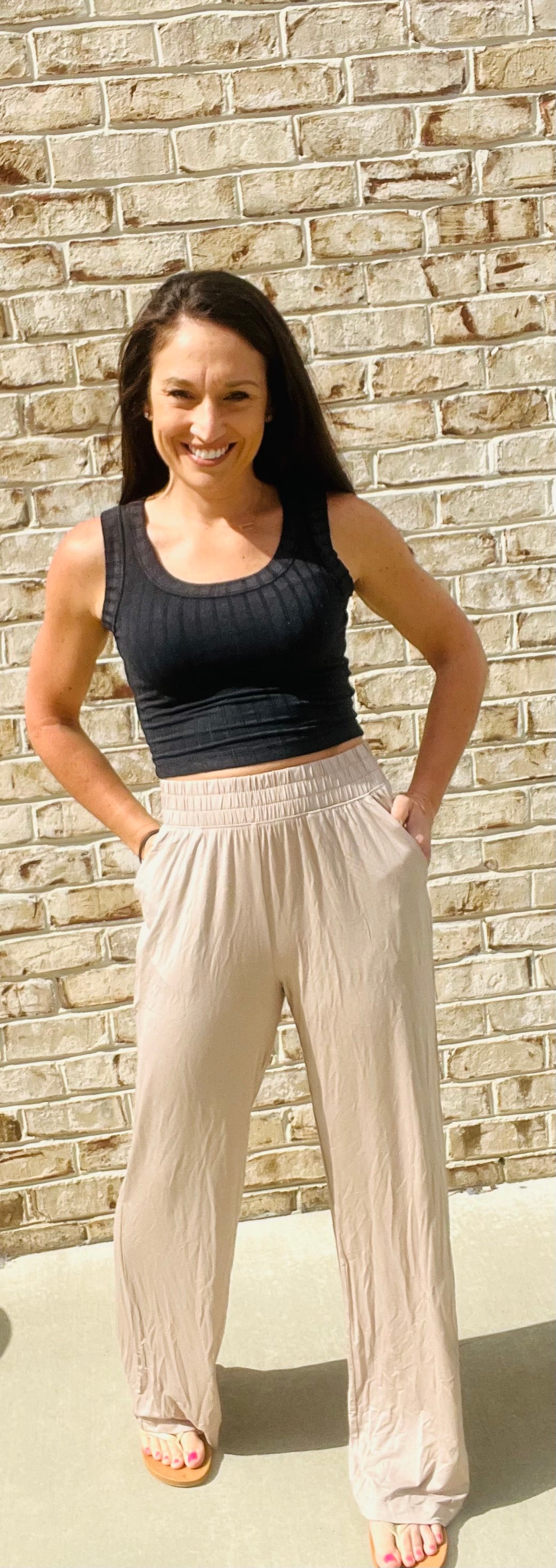 Scoop Neck Crop Tank