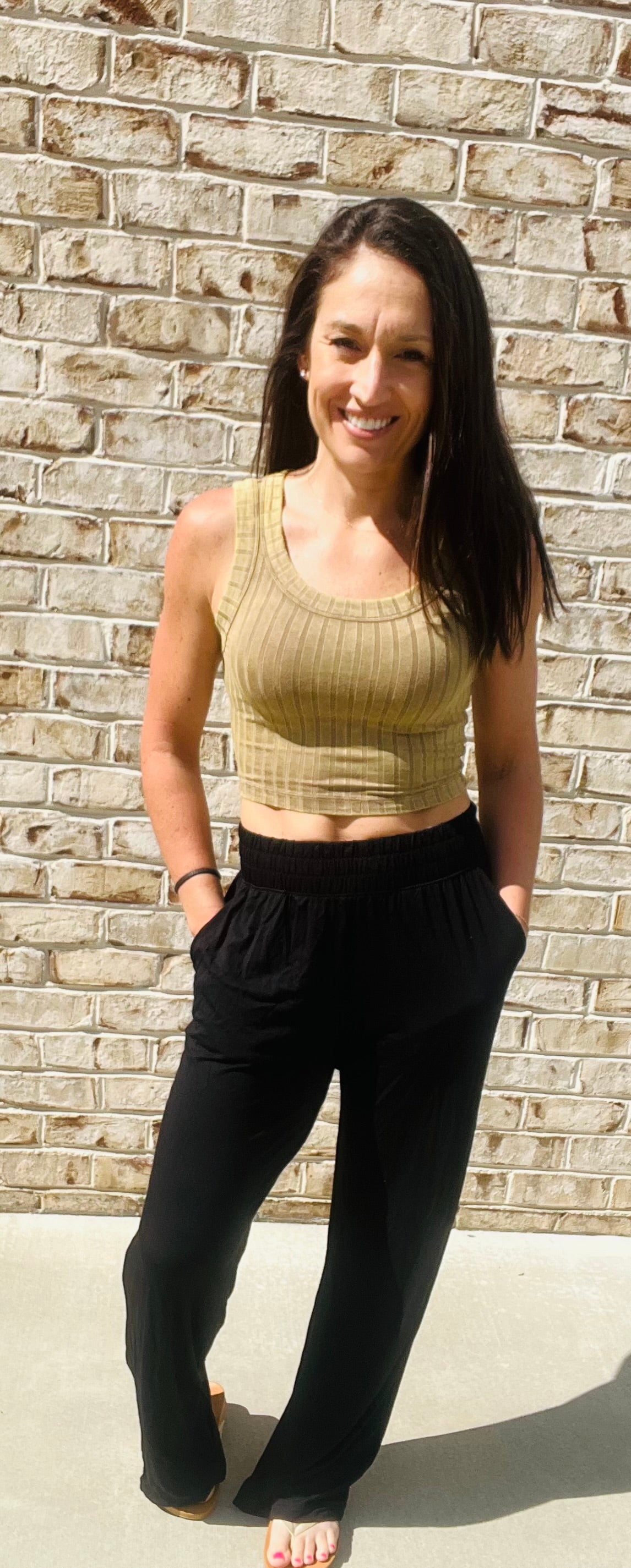 Scoop Neck Crop Tank