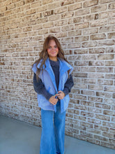 Load image into Gallery viewer, Lovervet Jeans
