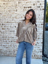Load image into Gallery viewer, Melted Velvet Blouse
