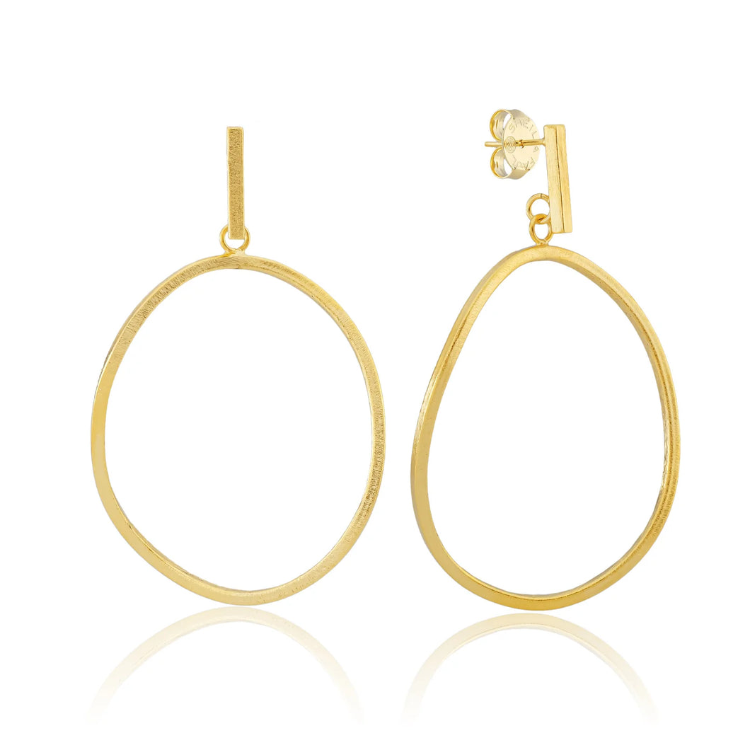 TWISTED OVAL HOOP EARRINGS