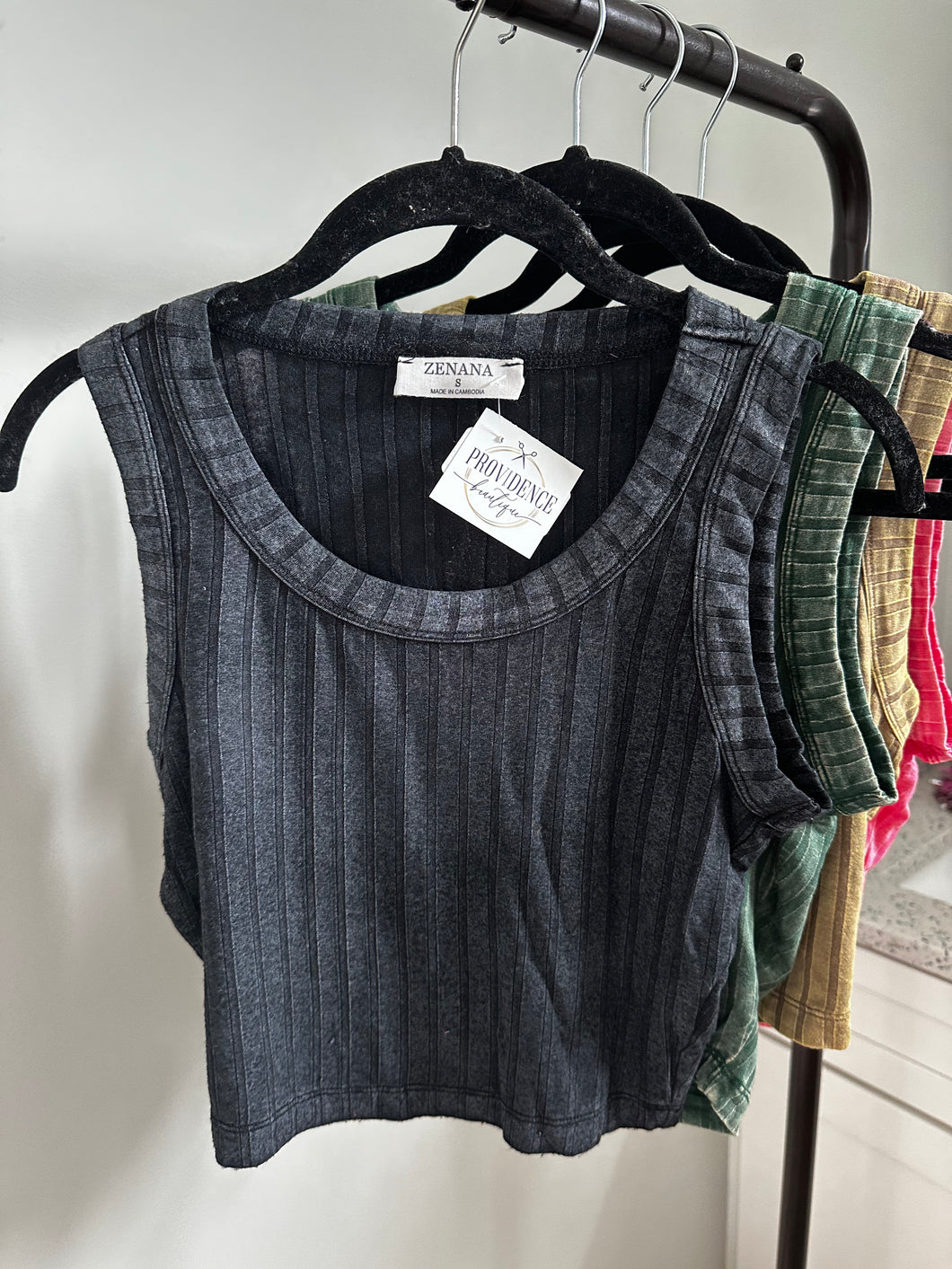 Scoop Neck Crop Tank