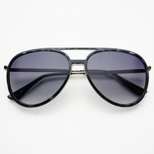 Load image into Gallery viewer, Fulton Unisex Aviator Sunglasses

