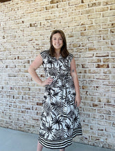 Load image into Gallery viewer, Palm Leaves Dress
