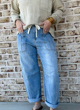 Load image into Gallery viewer, Risen High Rise Cropped Wide Barrel Jeans
