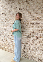 Load image into Gallery viewer, Slouchy Barrel Jeans
