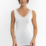 Load image into Gallery viewer, Lace Trim V Neck Tank
