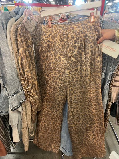 Golden Leopard Set