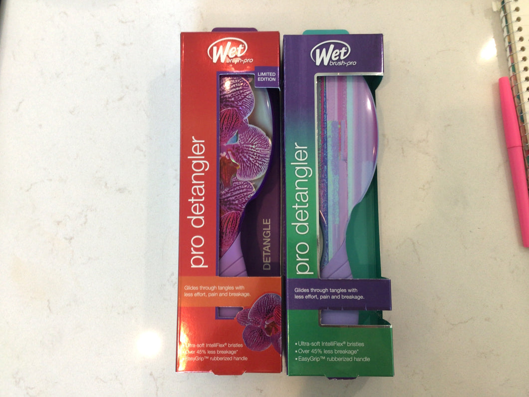 Wet Brush Pro Detangler